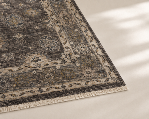 Khakigrüner Orientteppich von Studio Nour – Ansicht 2